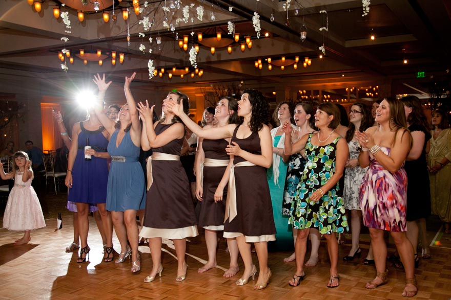 flower toss