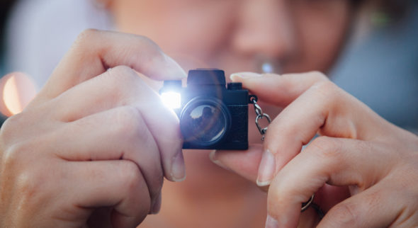 fun camera keychain with flash and SFX